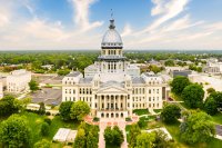 Illinois State Capitol zyq4NX