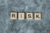 Risk Freepik pH42I0