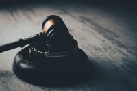 Judge gavel Unsplash trAlcj